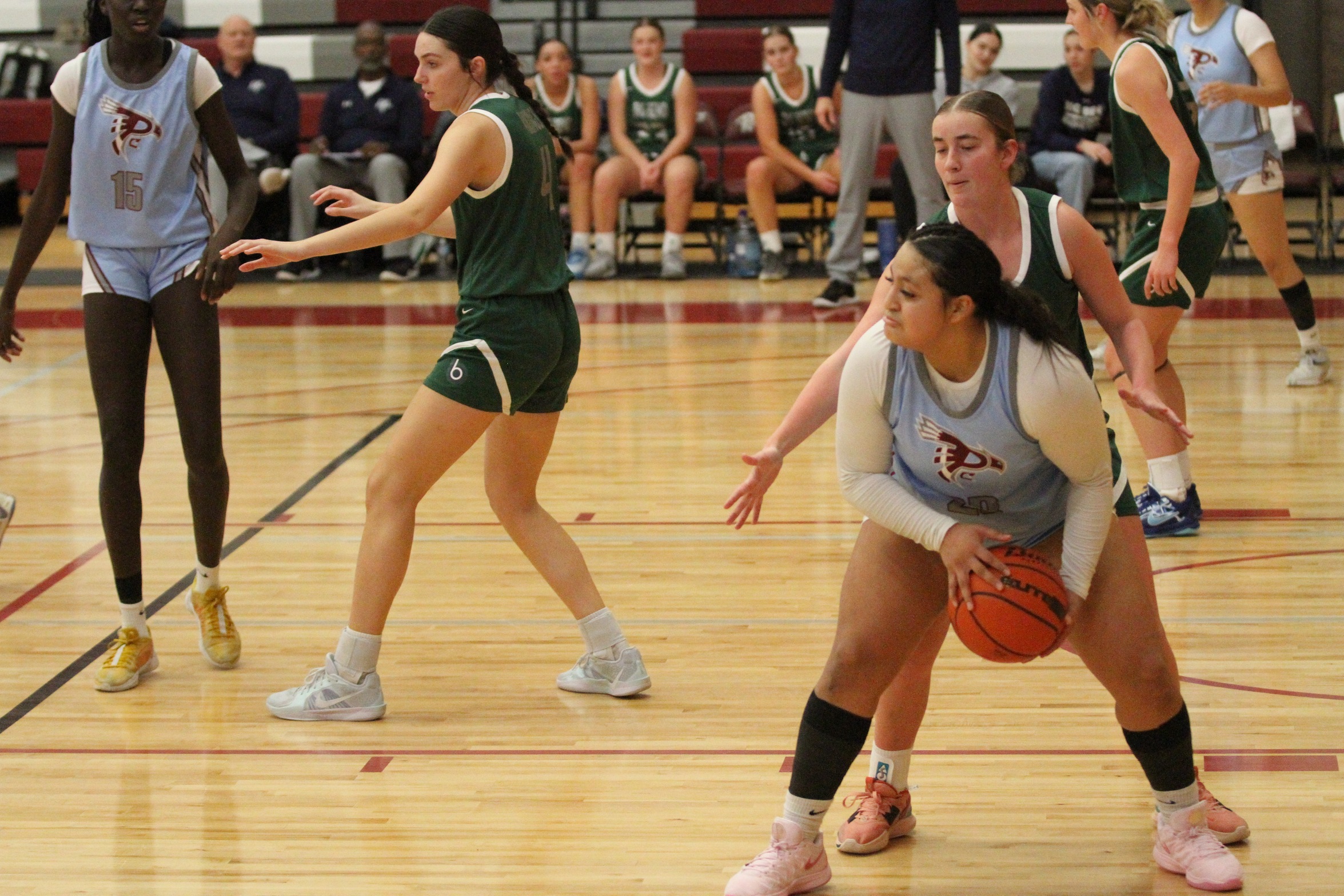 Green River Coasts Past Raiders in Saturday Contest